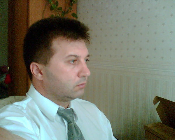 Олег Гончаров