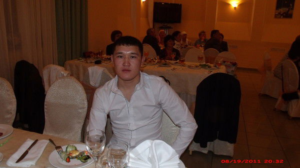 Дамир Сапаров