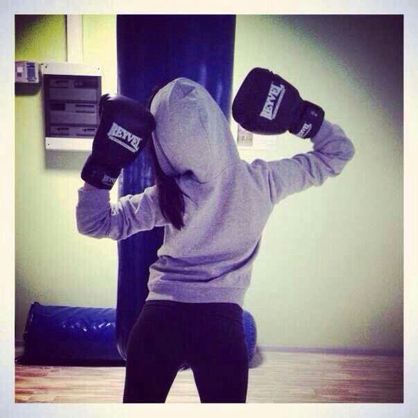 Виолетта Белая