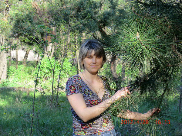 Лена Махова