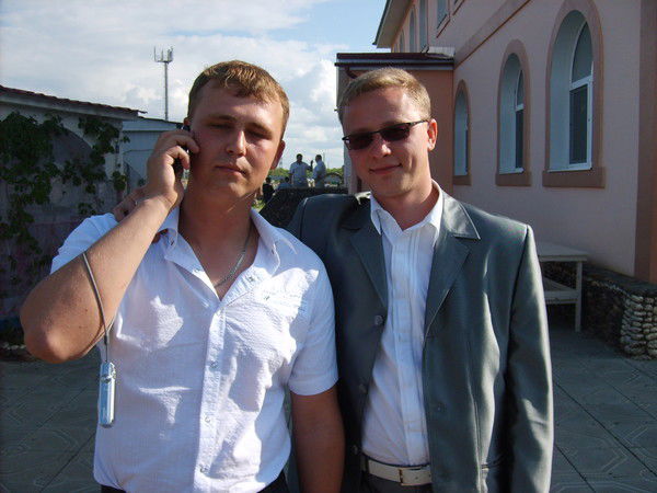 Артем Безменов