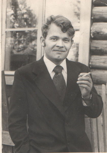 Анатолий Селин