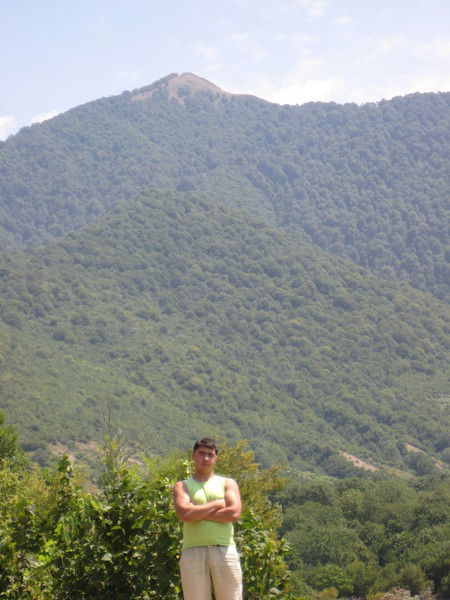 Гюльоглан Шахмуров