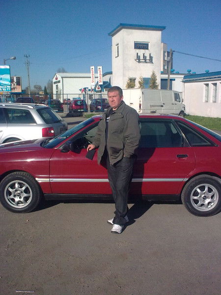 Джони Наврозашвили