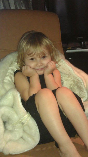 Александра Елистратова