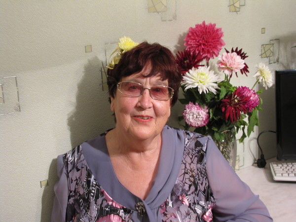 Людмила Степанова