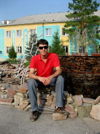 Антон Емешев