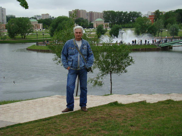 Пётр Бузила