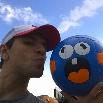 Максим Максимов