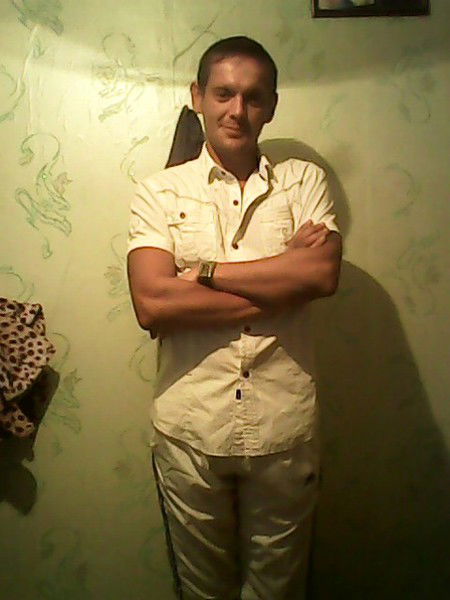 Денис Гудков