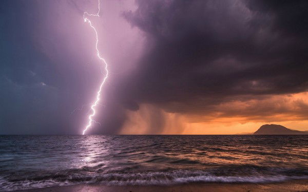 Александр Ози