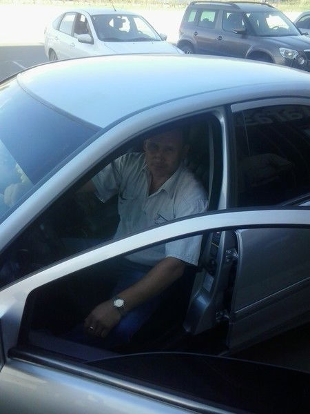 Евгений Хмелевский