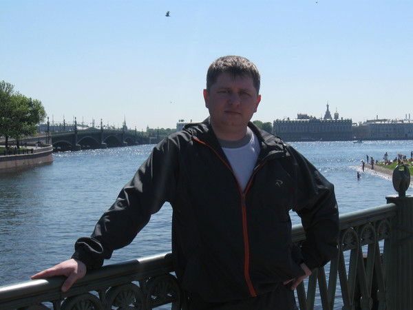 Володя Большаков