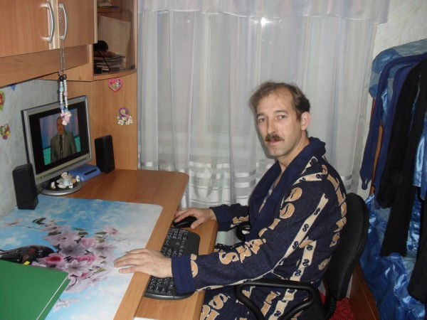 Александр Белоус