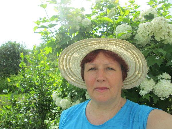 Надежда Жукова