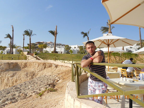 Nikolos Пшенников