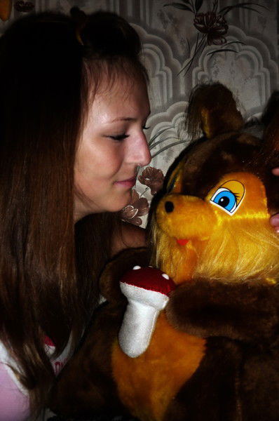 Энж Низамиева