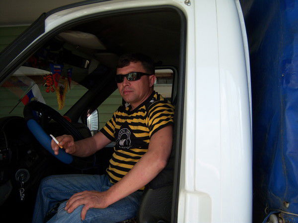 Сергей Ушаков