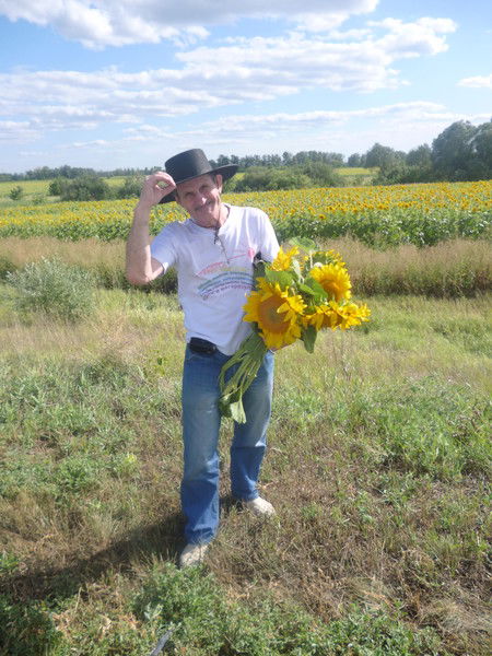 Василий Огарков