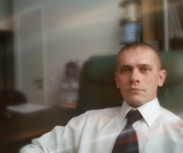 Андрей Власов