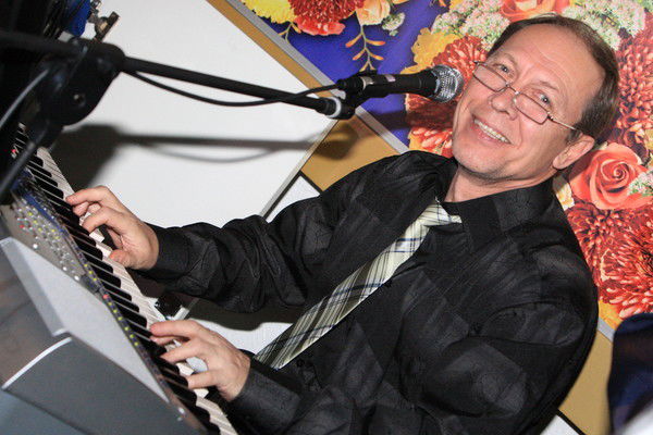 Евгений Беляев