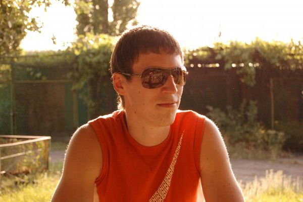 Максим Скорик