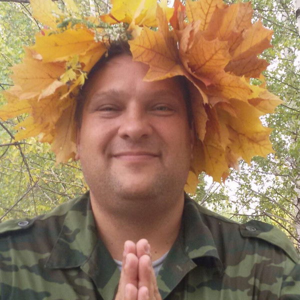 Олег Шайкенов