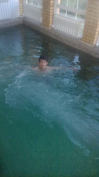 Ануш Курбанов