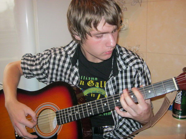 Сашка Зелёный=)