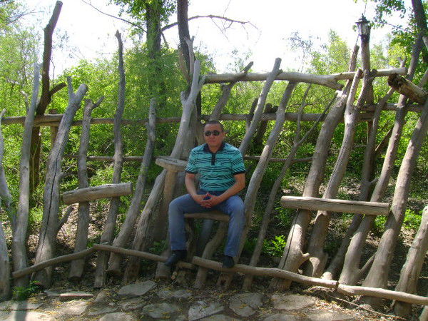 Дархан Казкеев