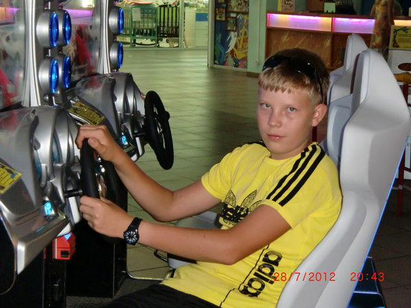 Максим Быков