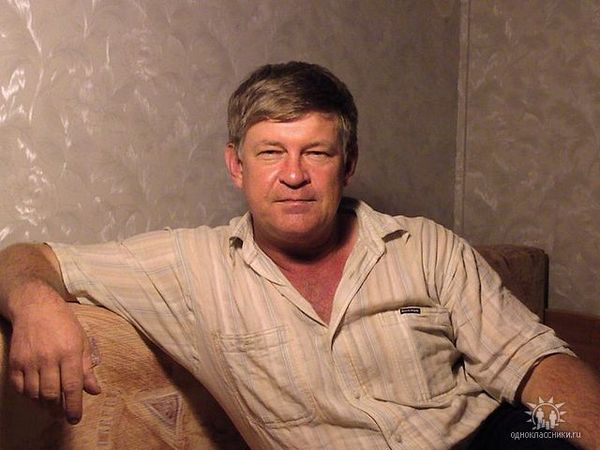 Виктор Лихолет