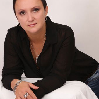 Алена Болонишникова