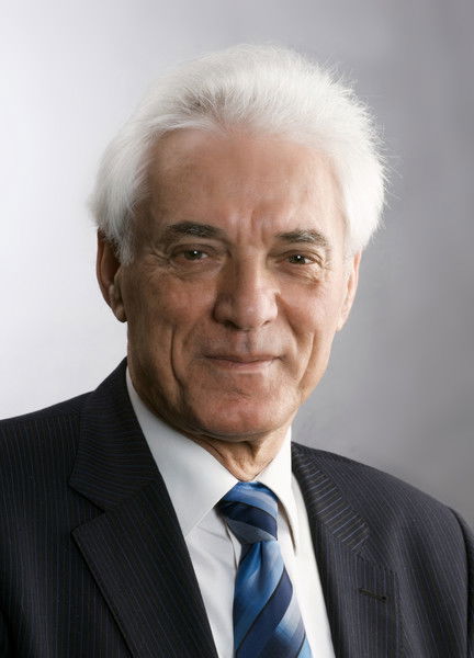 Олег Марков