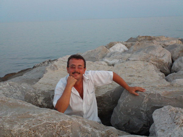 Владислав Колобанов