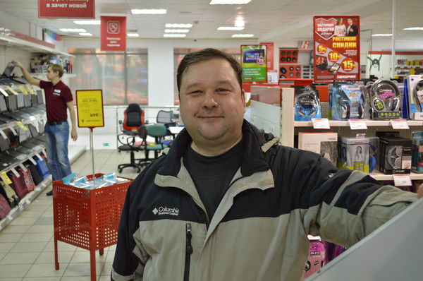 Олег Амосов