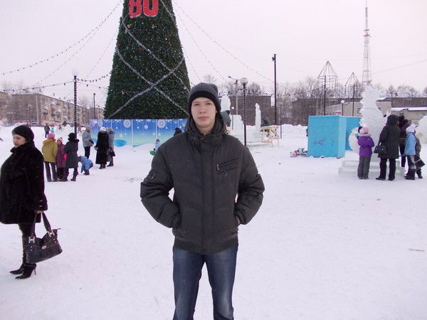 Дмитрий ********