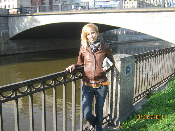 Настя Рожкова