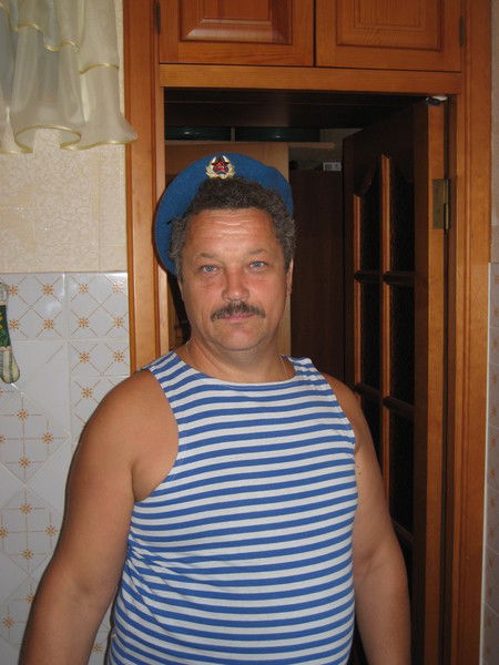 Игорь Головещенко