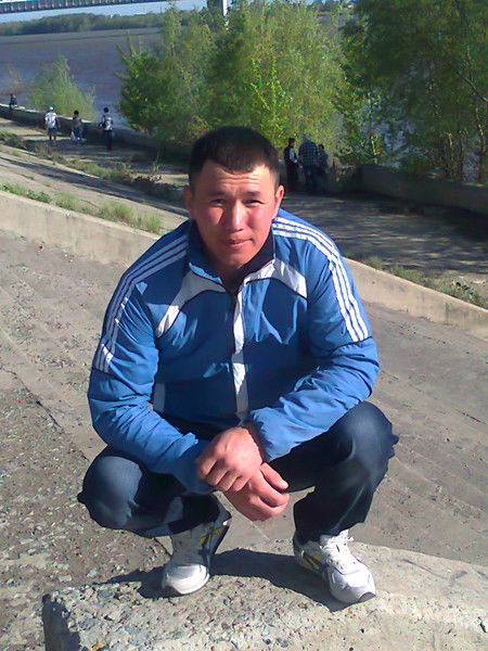 Жалал Чопонов87