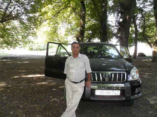 Исахан Бадалов