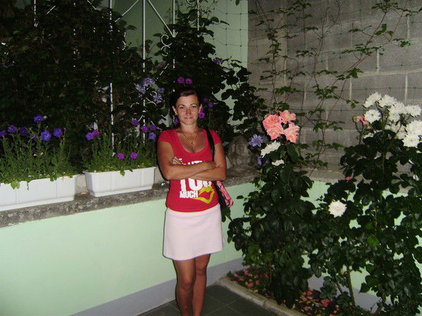 Любовь Харет