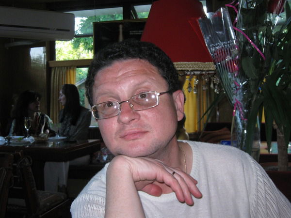 Александр Текучёв