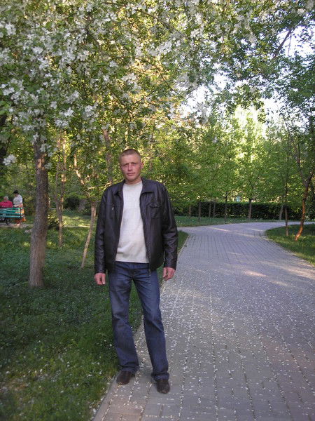 Олег Никитин