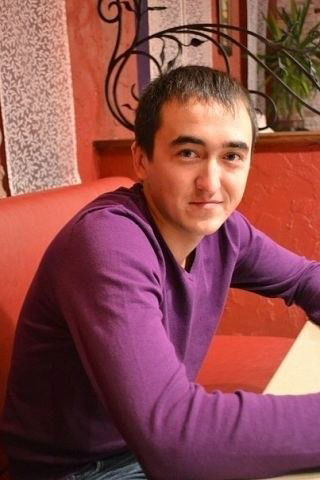 Артур Нугманов