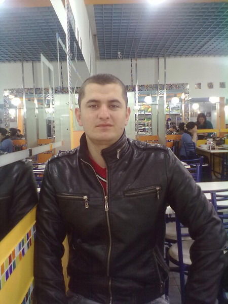 Асан Мавледов