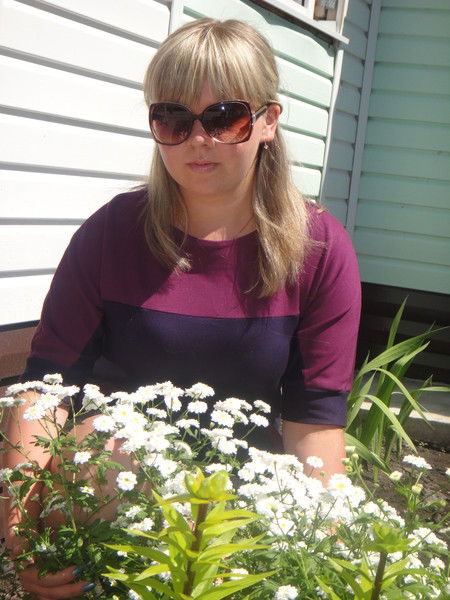 Анна Тихонова