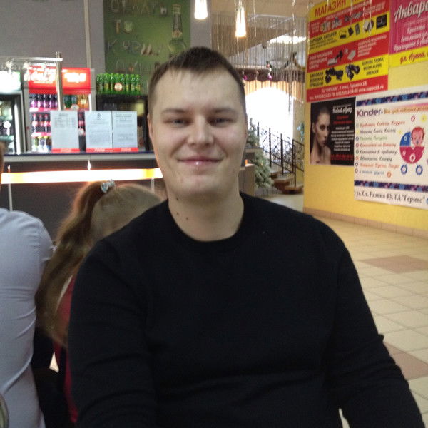 Антон Пономарев