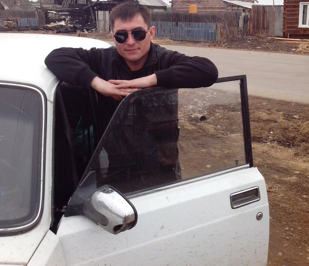 Александр Аксенов