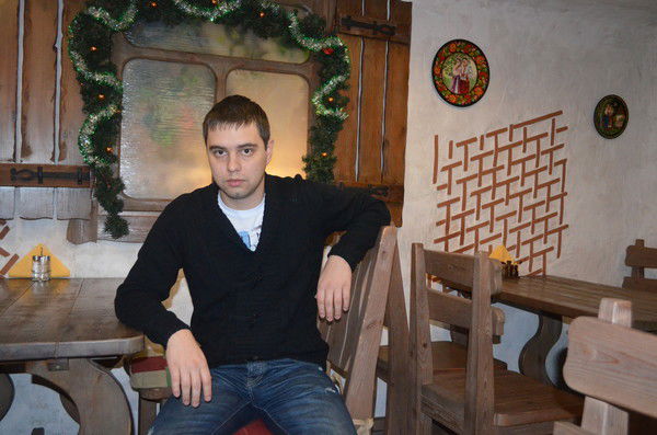 Илья Сучков